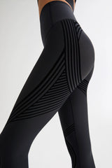 FlexSeam™ High-Waisted Signature 7/8 Leggings – Official Site
