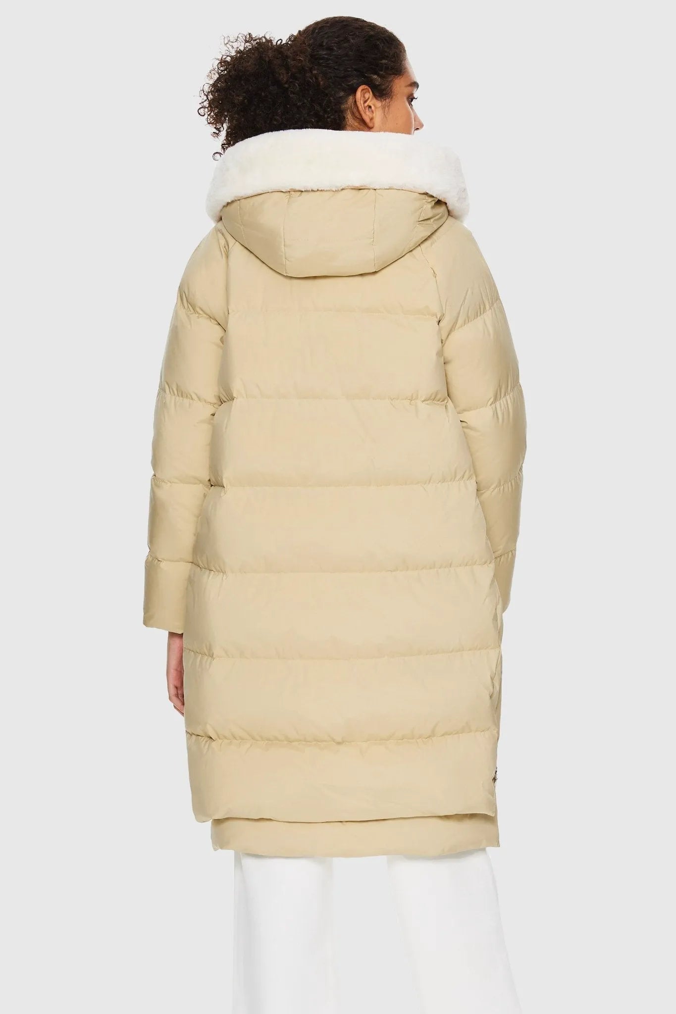 Frosted Almond